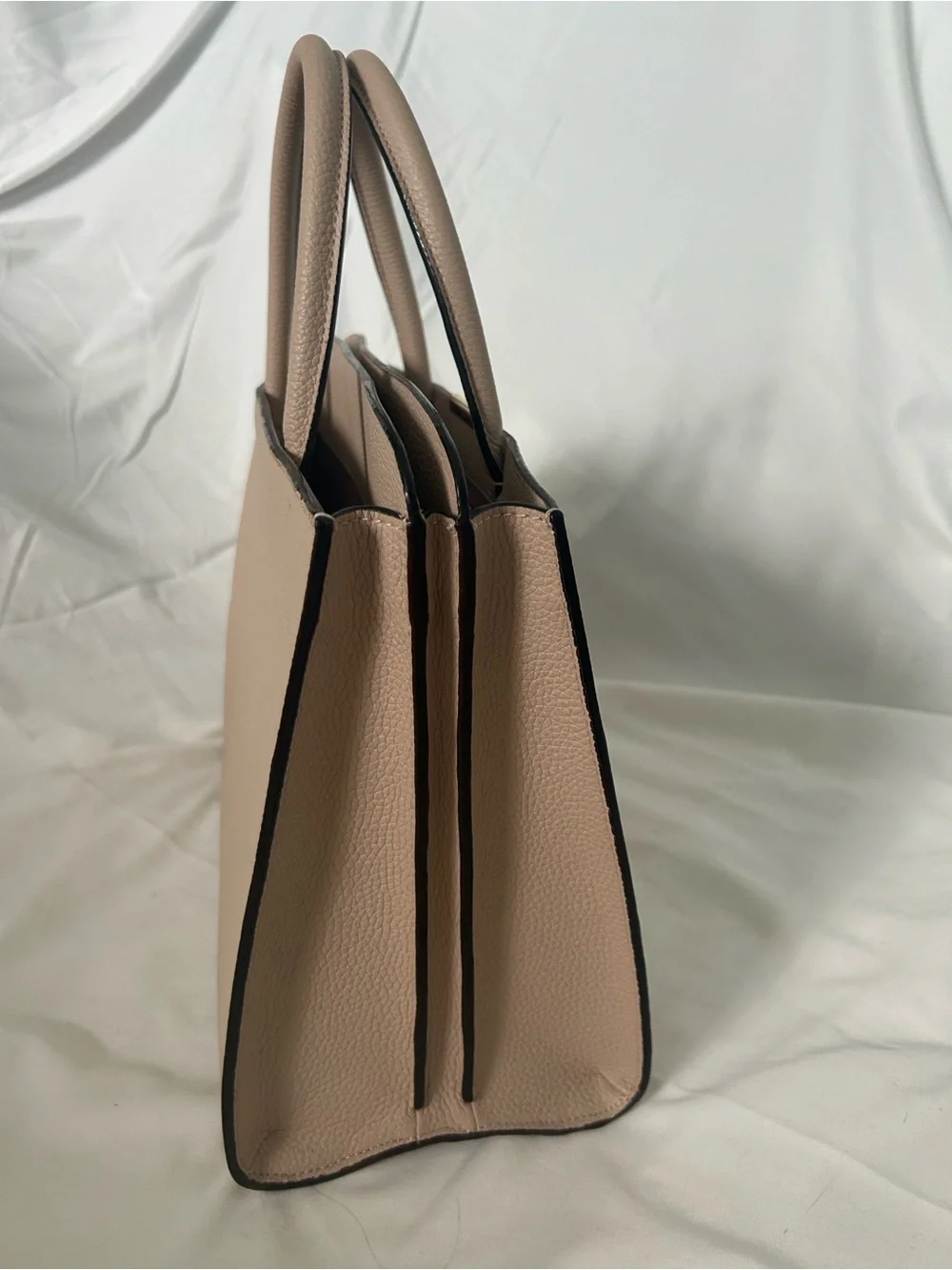 kate spade Classic Structured Tote Bag - Beige